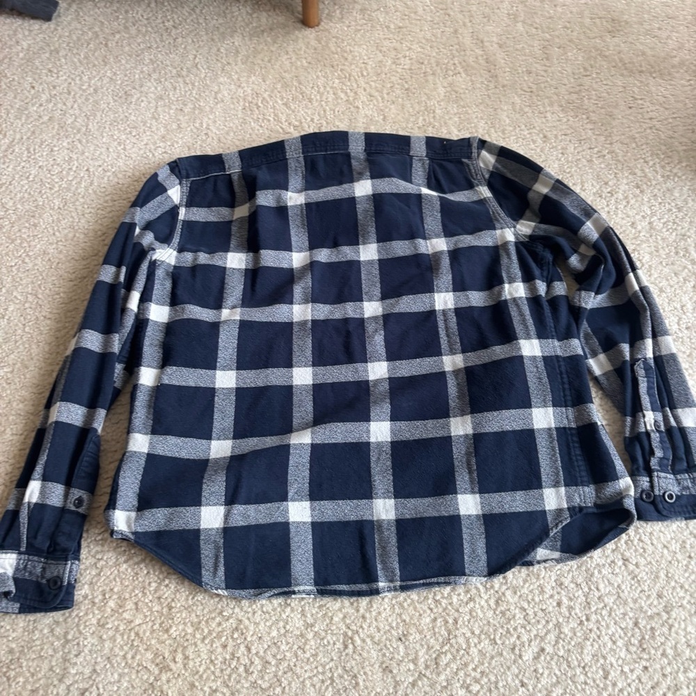 Dark Blue and White Long Sleeve Button-Up Flannel - Picture 9 of 11